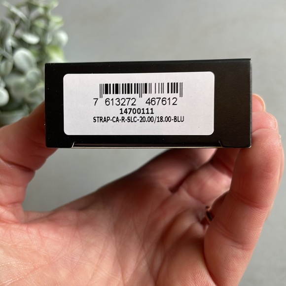 Baby Blue Coach Apple Watch Strap NWT - Picture 4 of 6